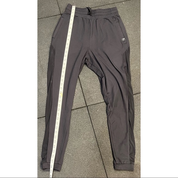 Gymshark Aura Joggers - Black - Small - Picture 3 of 10